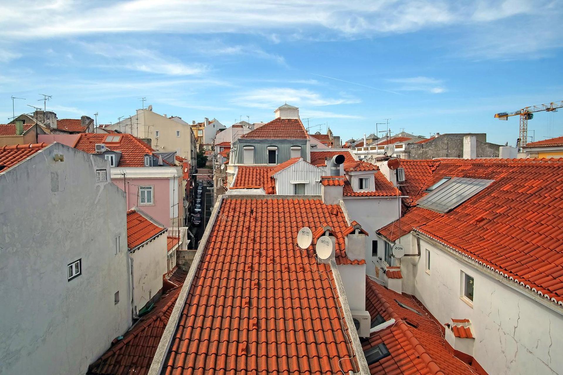 Bh4d With View Heart Of Bairro Alto * Bright 4d * 3+1 Br *